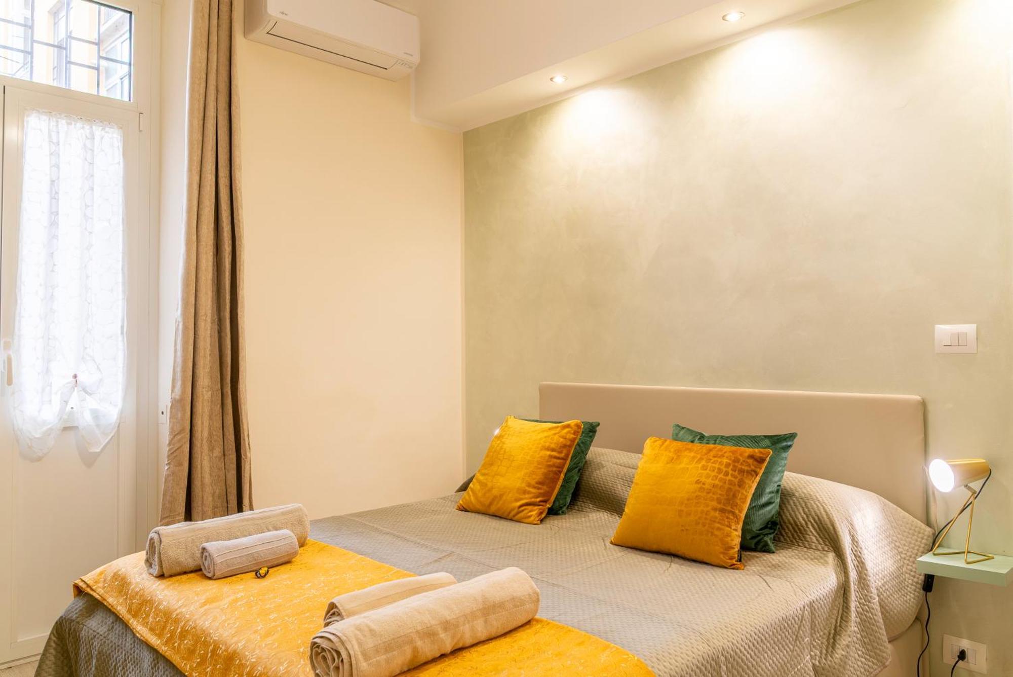 Apartment Residenza Spezia - Hospitals, Lingotto & Metro Turin