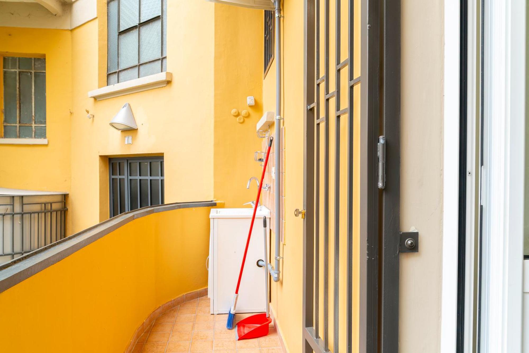 Residenza Spezia - Hospitals, Lingotto & Metro Appartement *